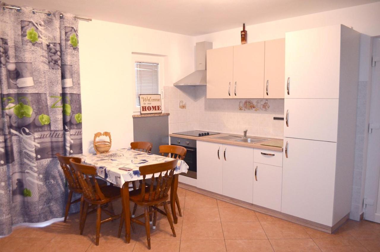 Apartments Krajacic Malinska Zewnętrze zdjęcie